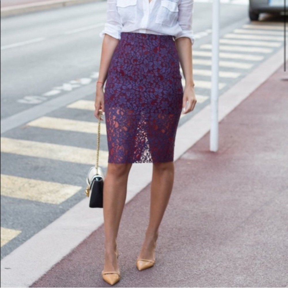 Zara Purple Embroidered Lace Pencil Skirt size XS